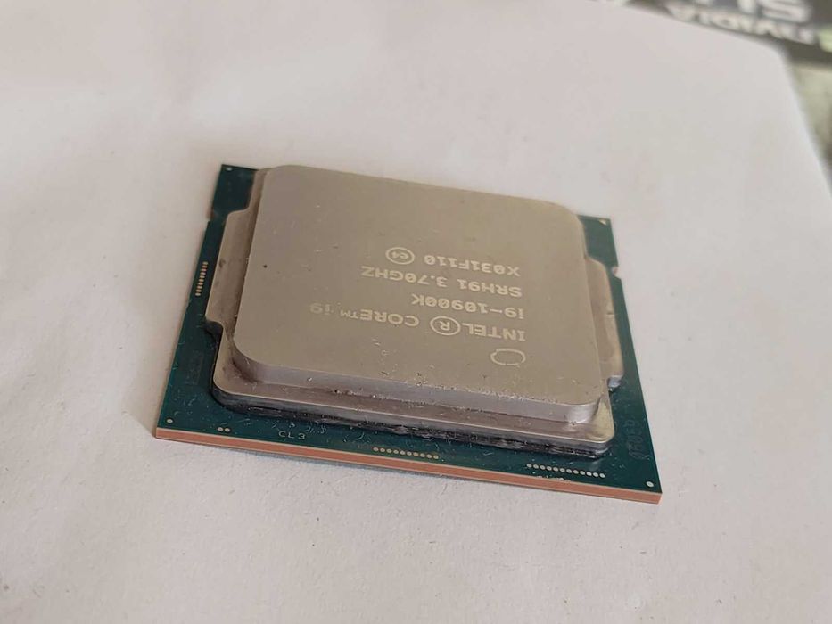 Intel Core i9 10900K, 10-ядрен, LGA 1200