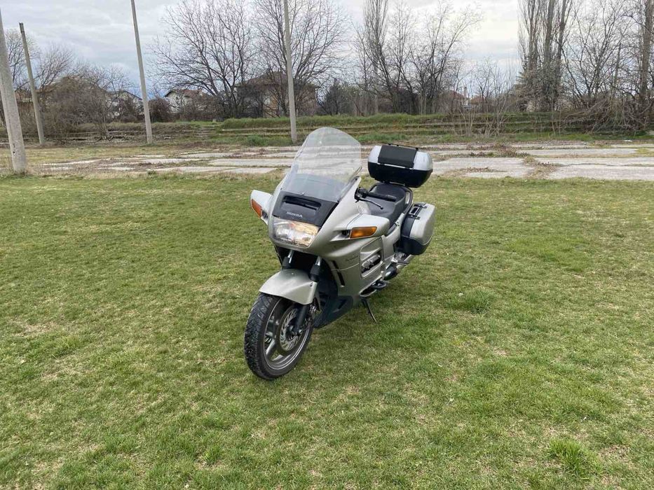 Honda pan European ST 1100, 1990г. 100 конски сили.