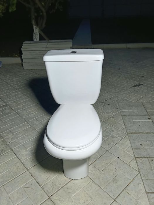 Продам унитаз отличное состояние