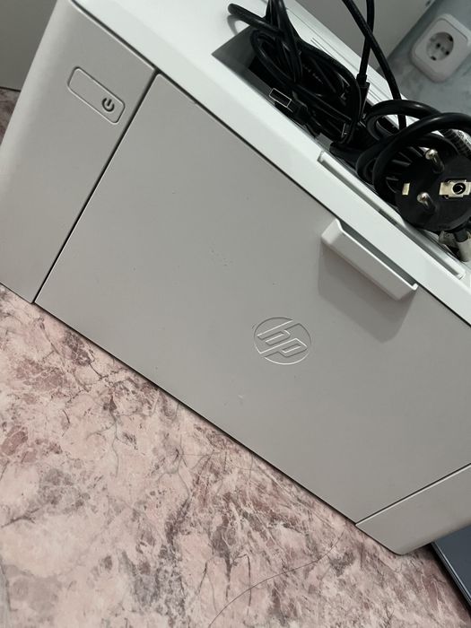 Принтер сатылады қолданылмаған маркасы hp Laser Jet Pro M102a