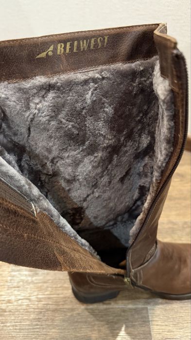 Зимние кожаные сапоги