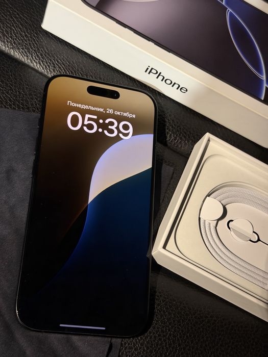 Продам iPhone 16 pro 512gb