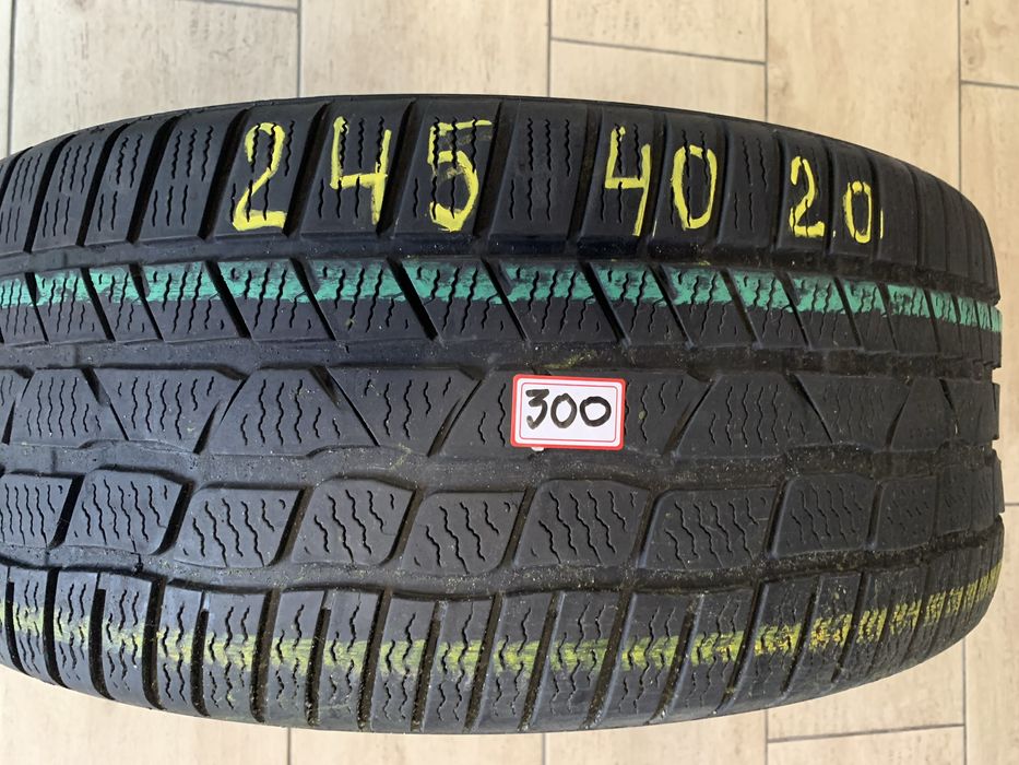 245 40 20 o singura anvelopă de iarna