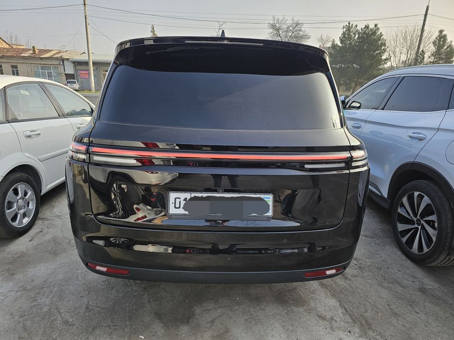 LEAPMOTOR c16..2dop opsiya. Yili 2024. Yurgani 30000. Narxi 27900