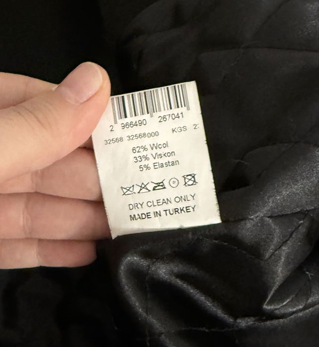 Ayollar paltosi Kent