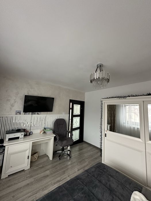 Vand casa Radu Negru