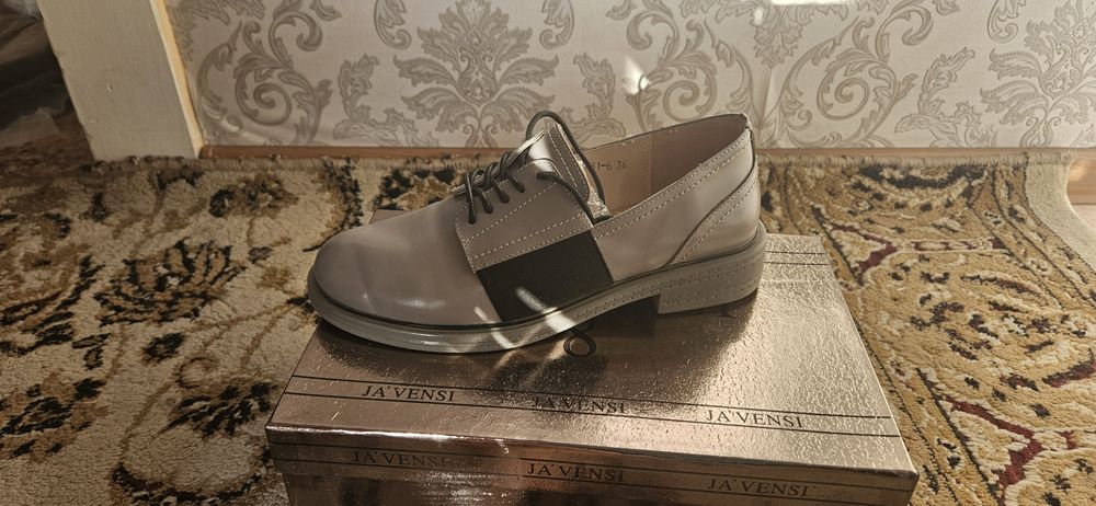 Продам обувь весна-лето