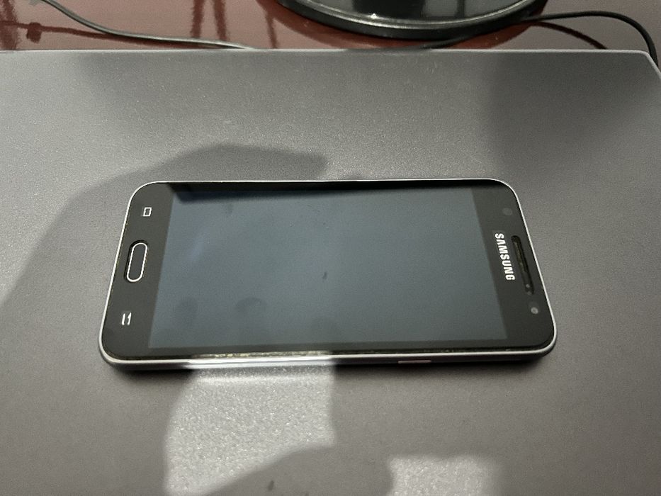 Срочно продаю samsung J3 не дорого