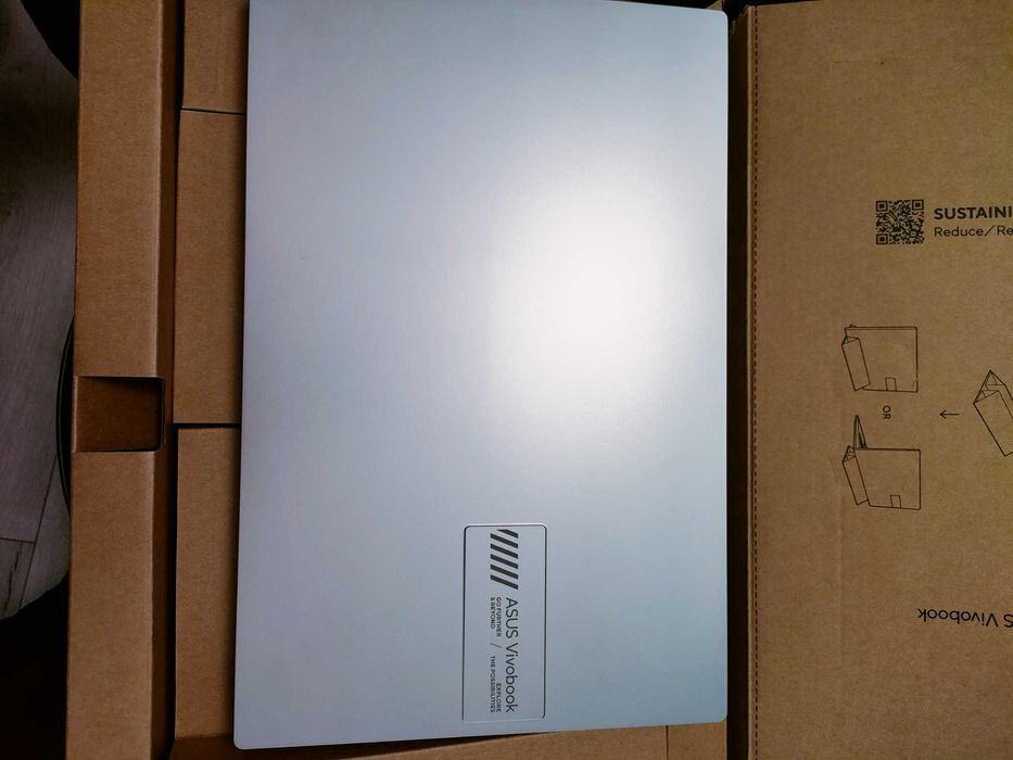Laptop Asus VivoBook