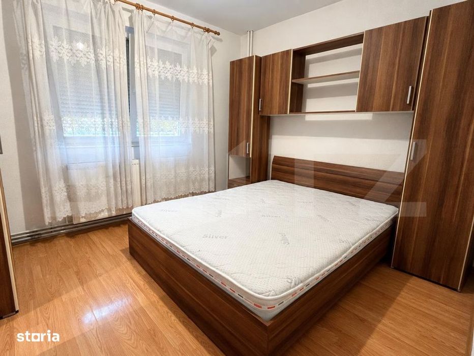 Apartament 3 camere, 49 mp, zona Tractorul