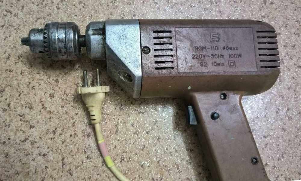 дрель советская 100000 сум