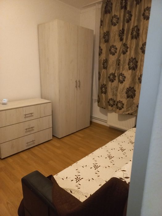 Garsonieră de vânzare