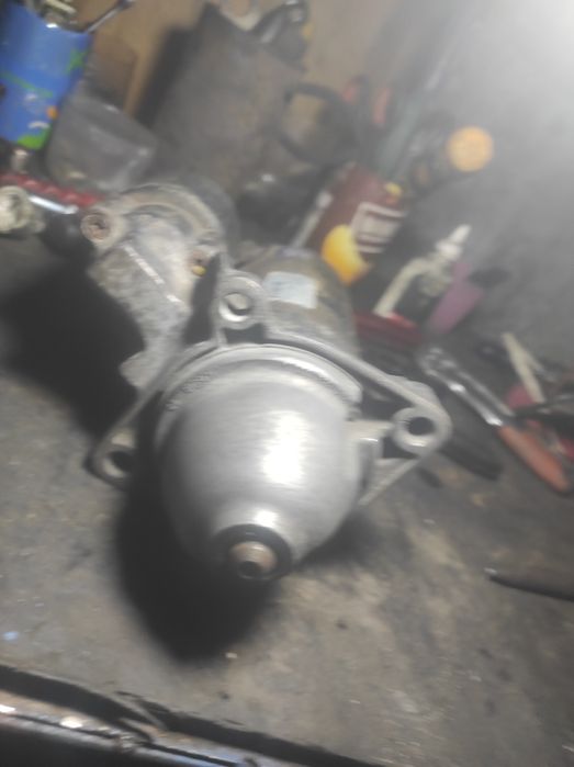 Стартер BMW X5 / E46 / E39  9 зубьев Hella CS1067