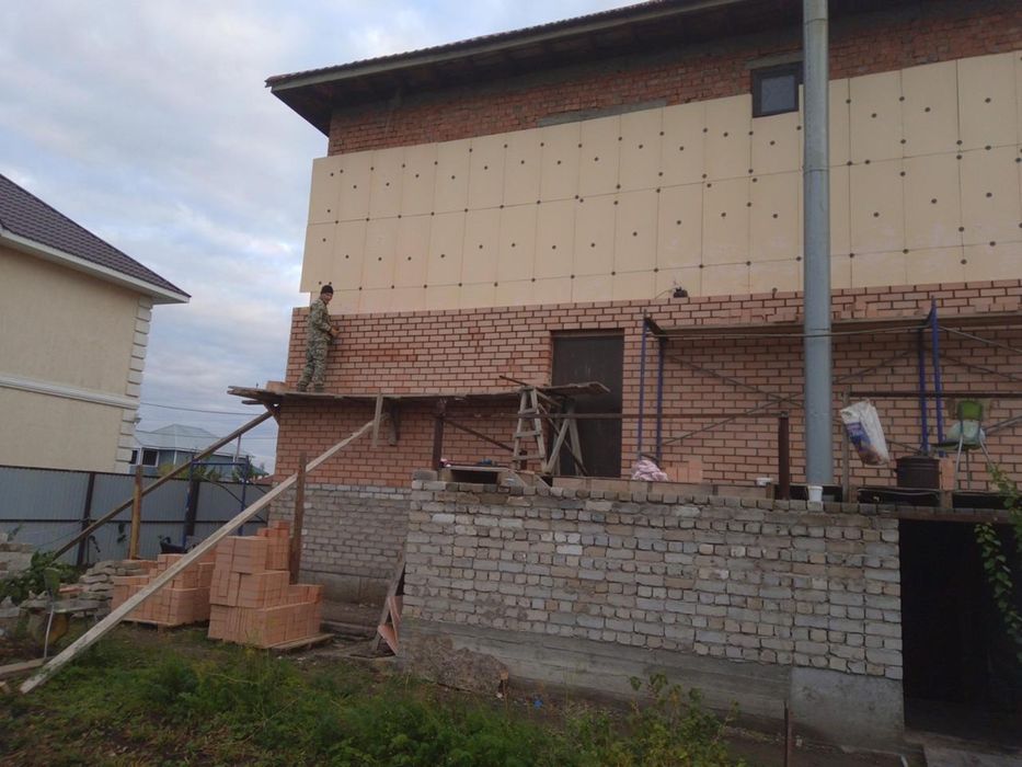 Каменщик кладка