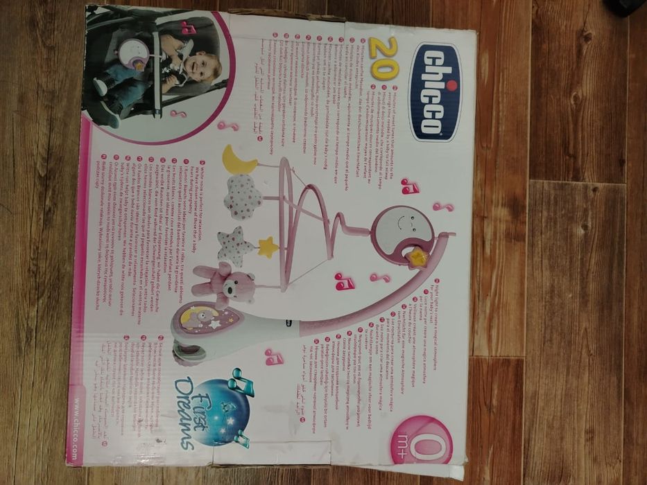 Продаю мобиль Chicco