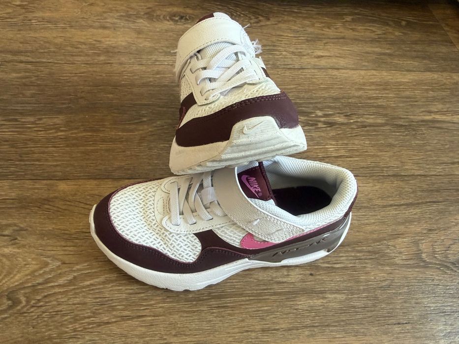 Маратонки Nike 31 номер