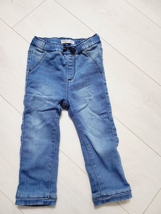 Combinezoane si pantaloni iarna
