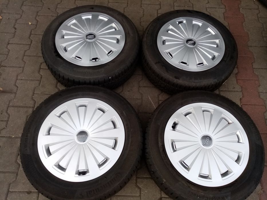 Jante originale Audi A4, 16"cu anvelope de iarnă.