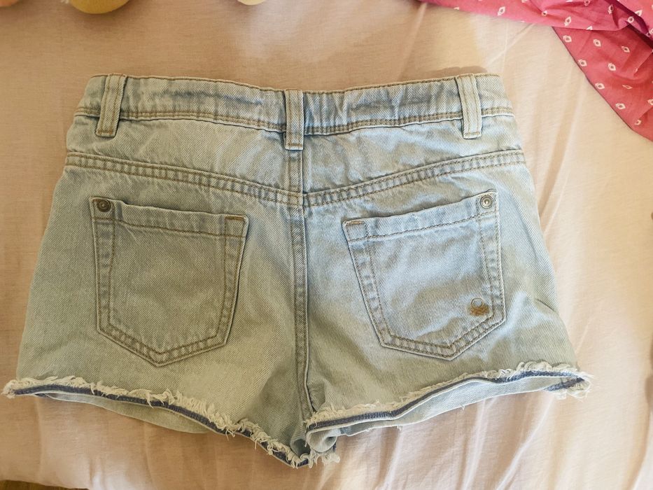 Детски къси напнталони / шорти Benetton за момиче