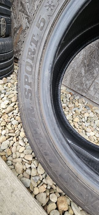 Anvelope Dunlop Winter Sport5 M+S 235/45 R18 98V XL