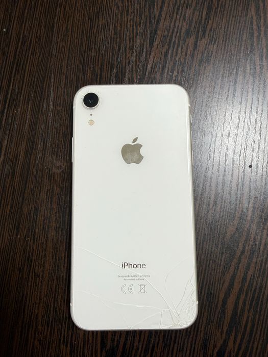 Айфон Xr белый 64гб