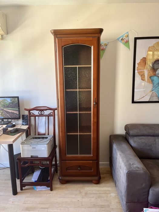 Витрина от масив BRW