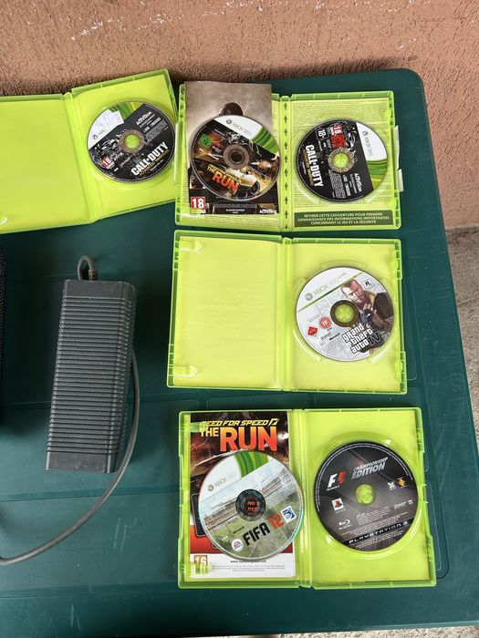 Xbox 360 fara manete