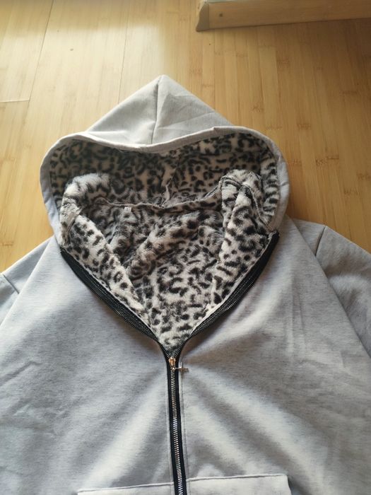 Hanorac cu Leopard Print interior super comfortabil și călduros