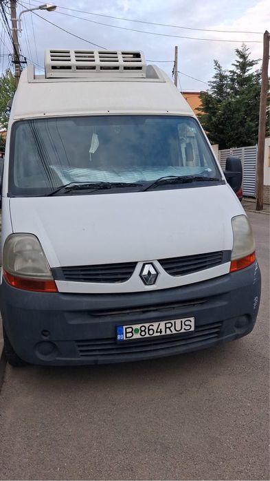 Vand reno master si remorca de 750kg cu axa dubla