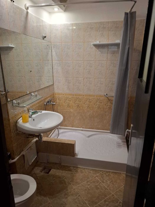 Inchiriez ap 2 camere semi-decomandat Brazda