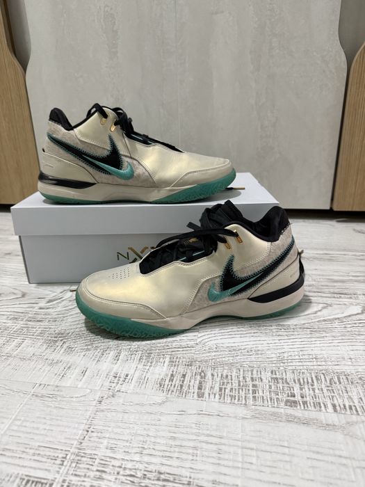 LIVERPOOL F.C. × NIKE LEBRON nxxt gen ampd ep 'first game’