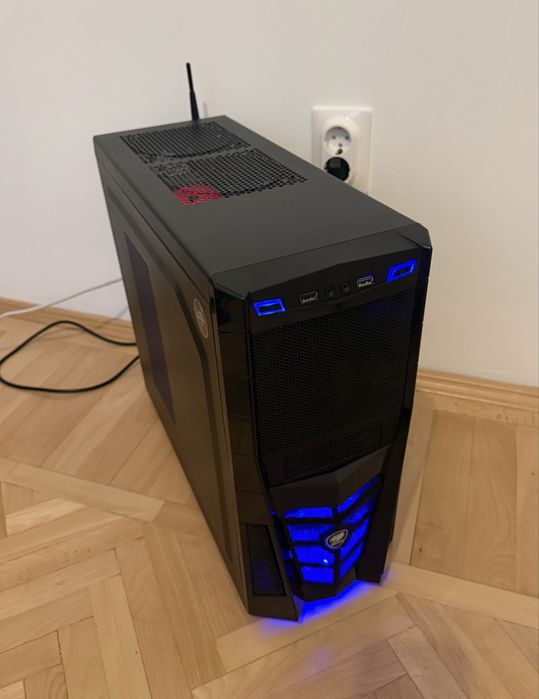 Sistem Gigabyte B85M-D3V / Intel Xeon E3-1271v3 / 16GB DDR3 ECC / 120GB SSD / 500GB HDD / GTX 750Ti 2GB / Wi-Fi