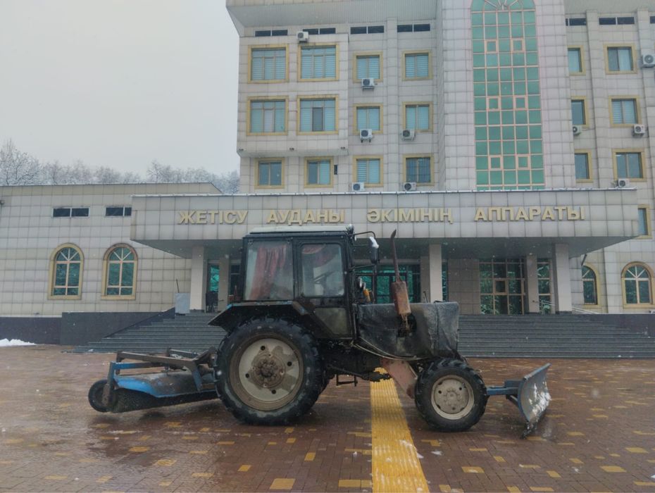 Услуги трактора уборка территорий