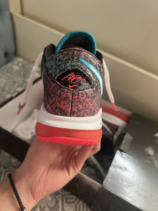 Nike Lebron 8 v2 low баскетбольные кроссовки