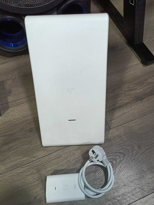 Access Point de exterior Ubiquiti AC Mesh Professional UAP-AC-M-PRO