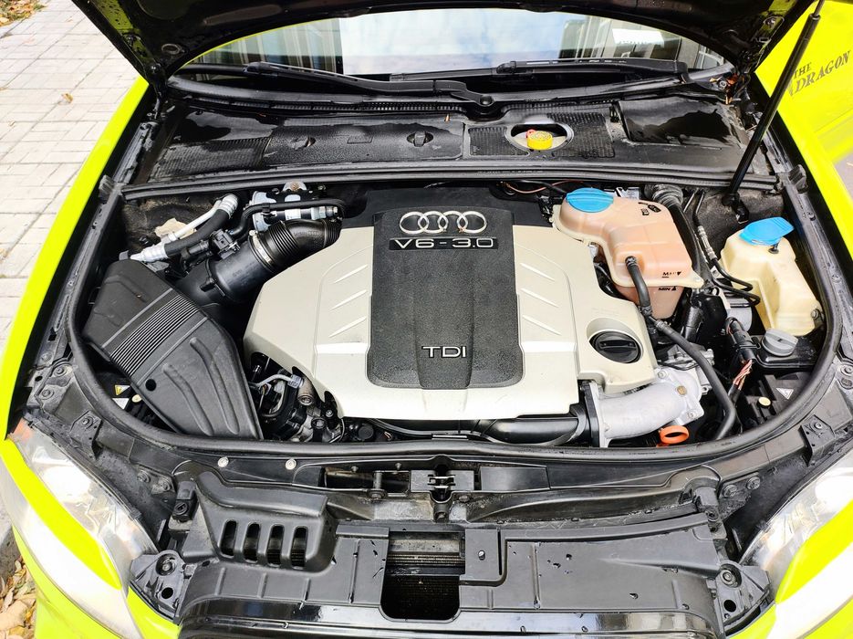 Audi A4 Cabrio 3.0 TDi Quattro* Автомат* Xenon* Кожа* Подгрев* Led