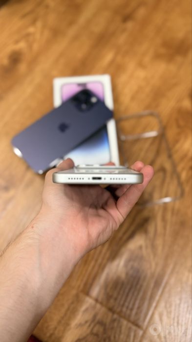 Iphone 14 pro max 17 pro max korpusida