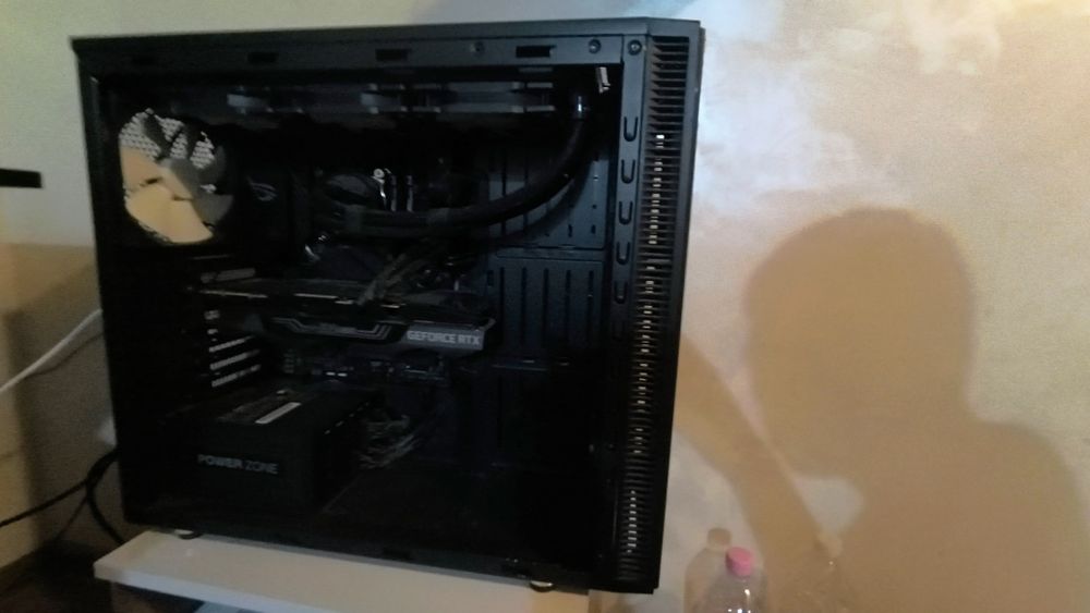 RTX 3090 / i9 / 32GB – Топ гейминг PC
Здравейте,продавам геймърски ком