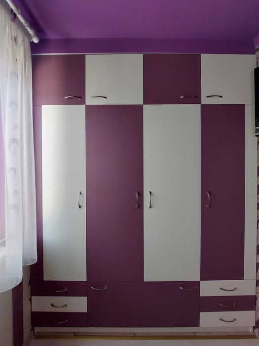 Гардероб за спалня