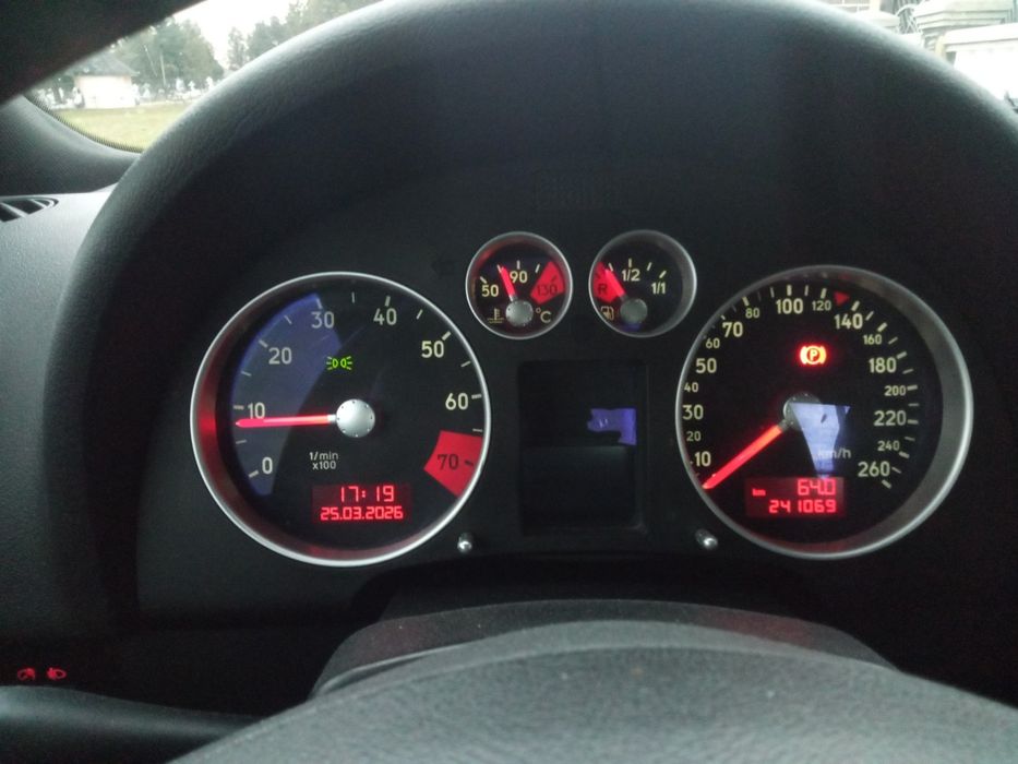 Vând Audi TT 2001