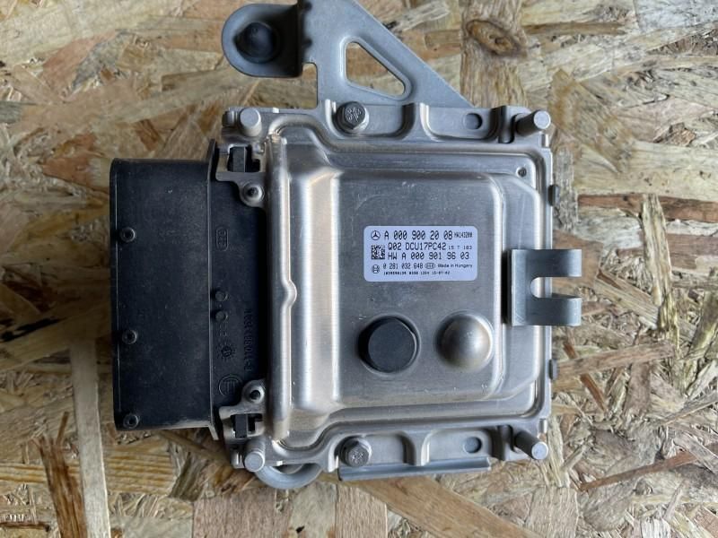 Modul adblue Mercedes C-Class (2014->) [W205] 1.6 cdi a0009002008