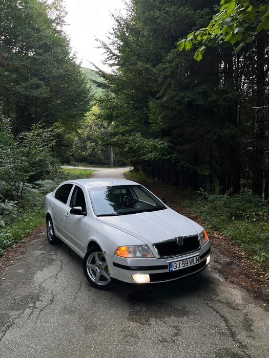 Skoda octavia  2
