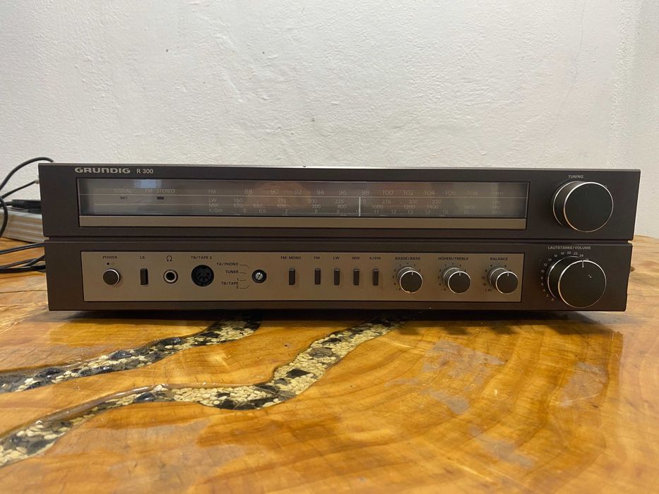 statie / amplificator grundig r300
