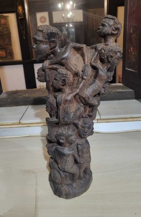 "Copacul vieții " original Africa sec XX