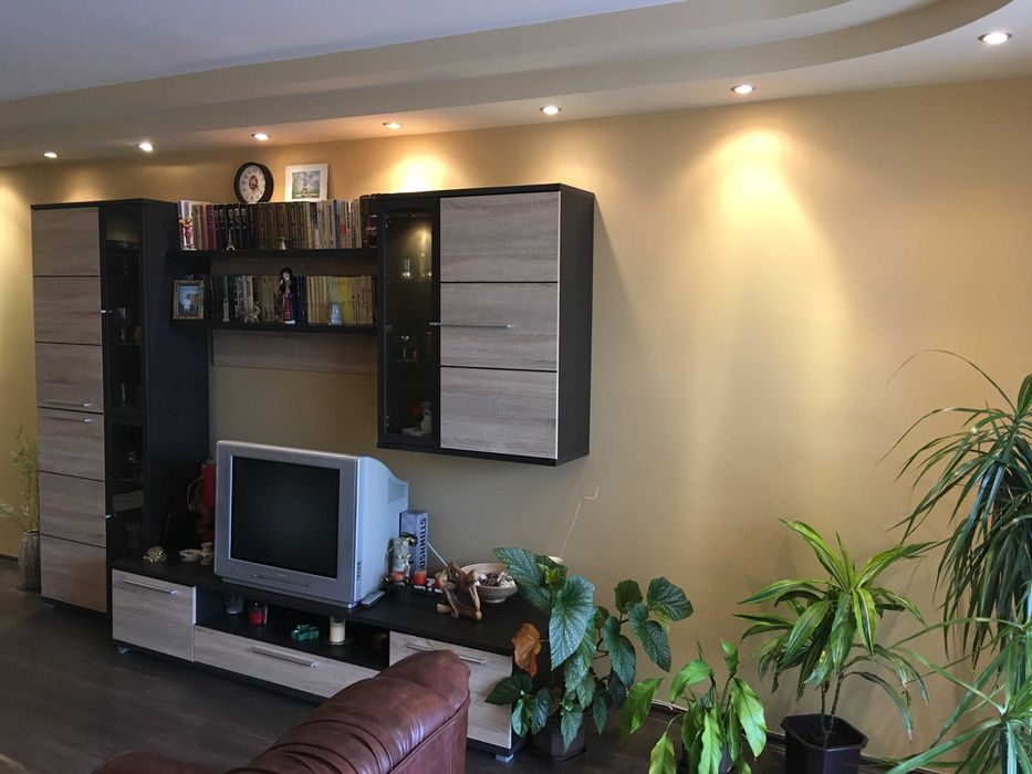 ТРИСТАЕН АПАРТАМЕНТ  в кв. Дружба, гр. Хасково