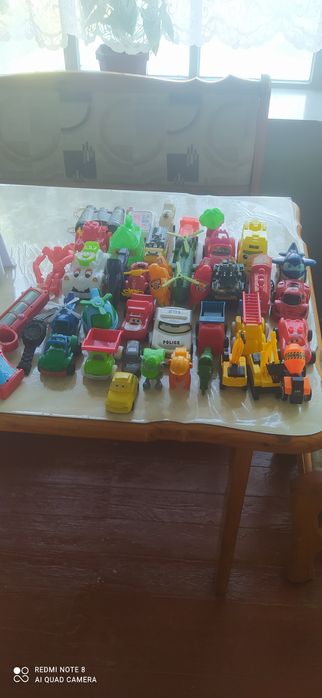 Продаю детские игрушки