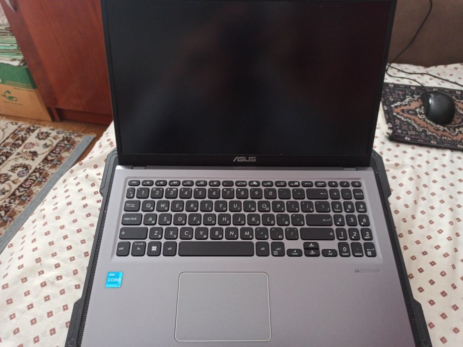 Ноутбук Asus x515EA
