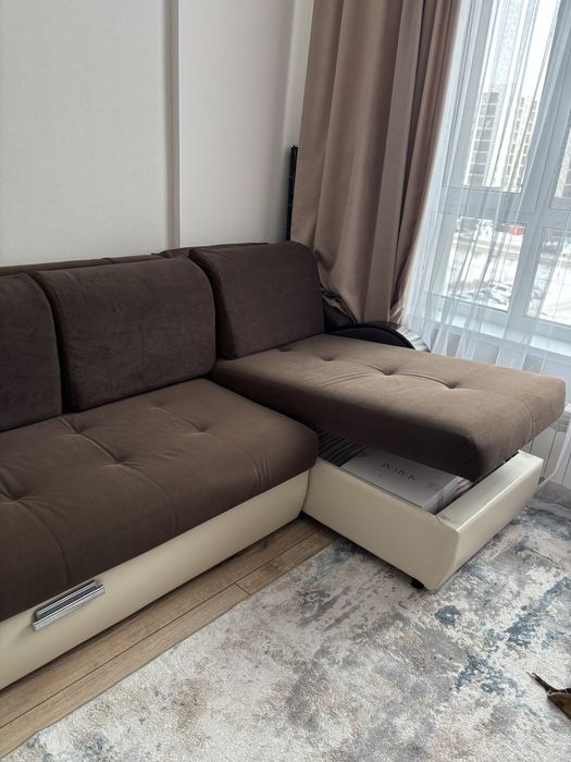 Диван в хорошем состоянии