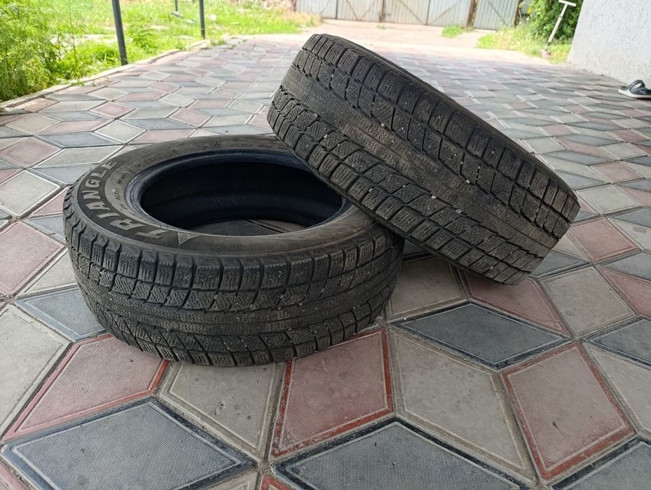 Продам шины зимние пара TRIANGLE