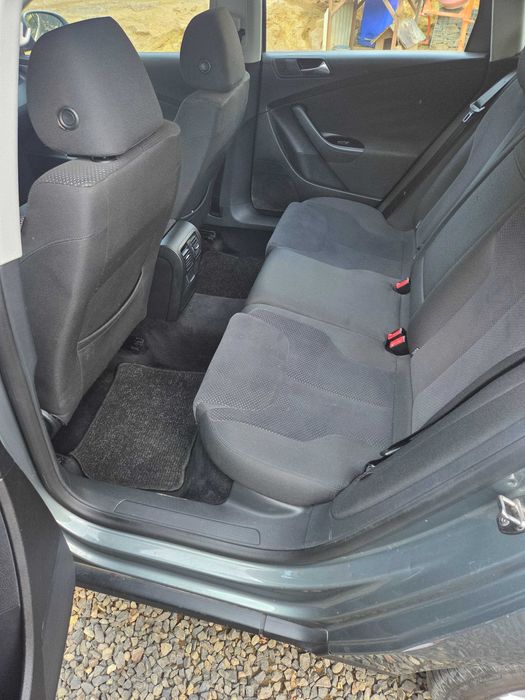 VOLKSWAGEN Passat 2010 — imagine 5